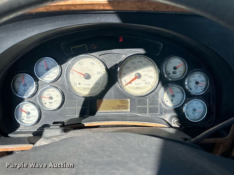 image for item DH1815 2012 International ProStar Plus  semi truck