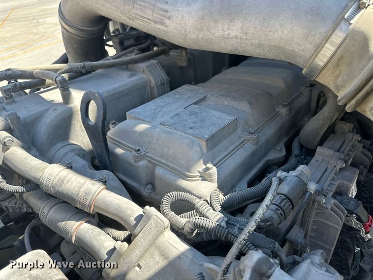 image for item DH1815 2012 International ProStar Plus  semi truck