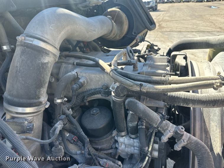 image for item DH1815 2012 International ProStar Plus  semi truck