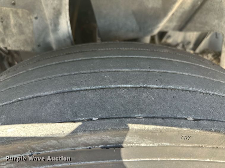 image for item DH1815 2012 International ProStar Plus  semi truck