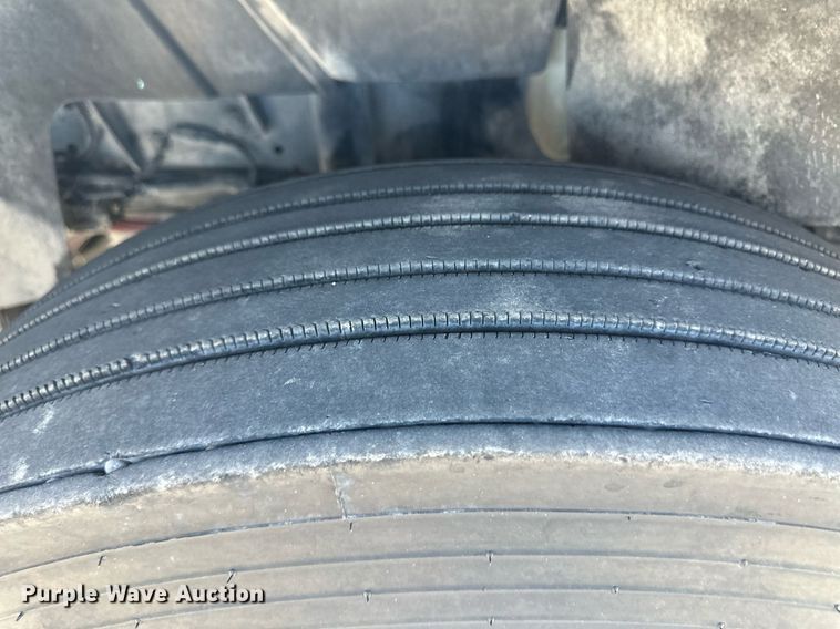 image for item DH1815 2012 International ProStar Plus  semi truck