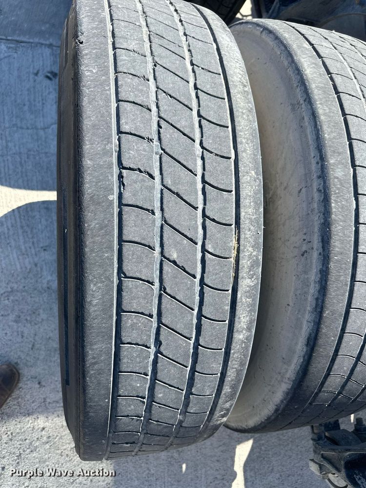 image for item DH1815 2012 International ProStar Plus  semi truck