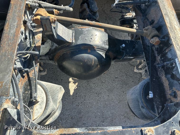 image for item DH1820 2007 International 8600  semi truck