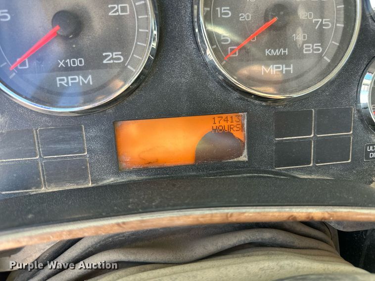 image for item DH1821 2011 International ProStar Premium  semi truck