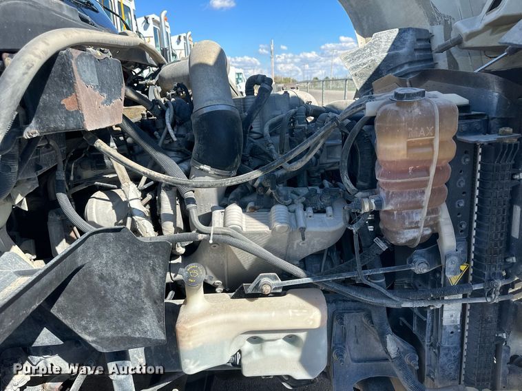 image for item DH1821 2011 International ProStar Premium  semi truck