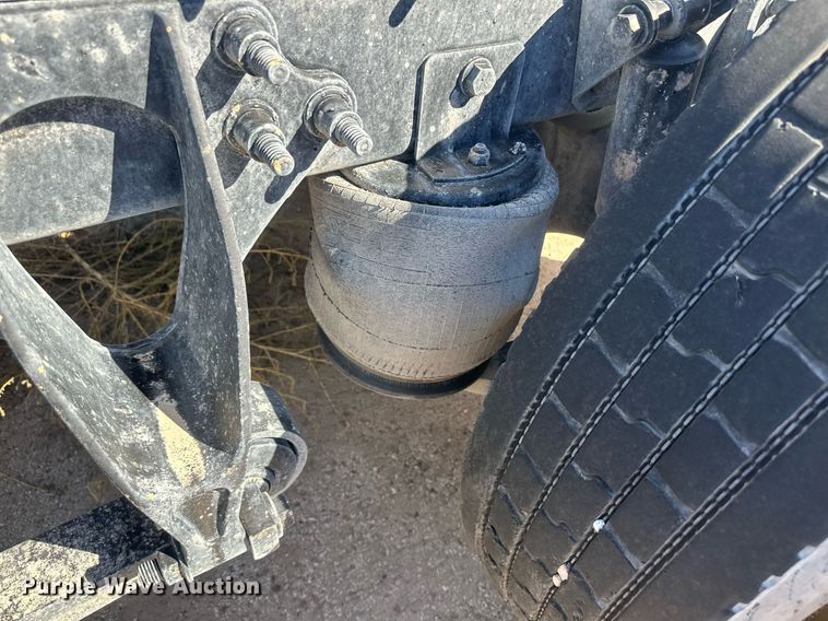 image for item DH1821 2011 International ProStar Premium  semi truck