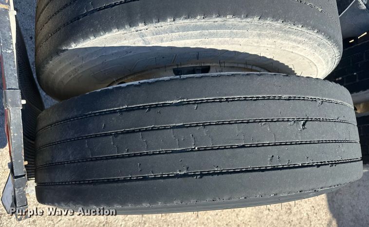 image for item DH1821 2011 International ProStar Premium  semi truck