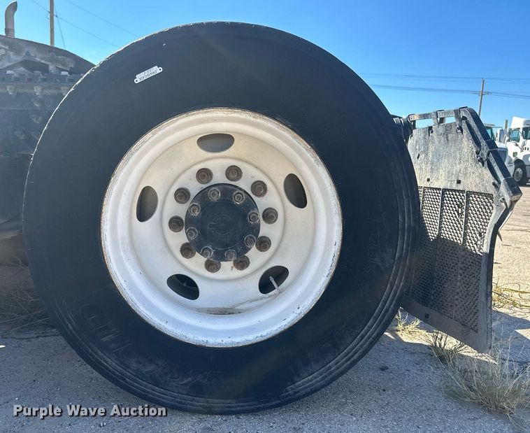 image for item DH1821 2011 International ProStar Premium  semi truck