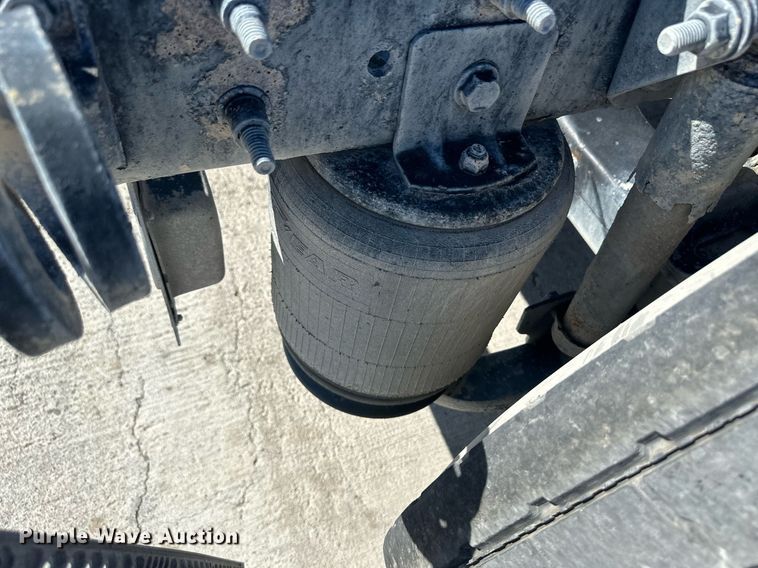 image for item DH1822 2011 International ProStar Premium  semi truck