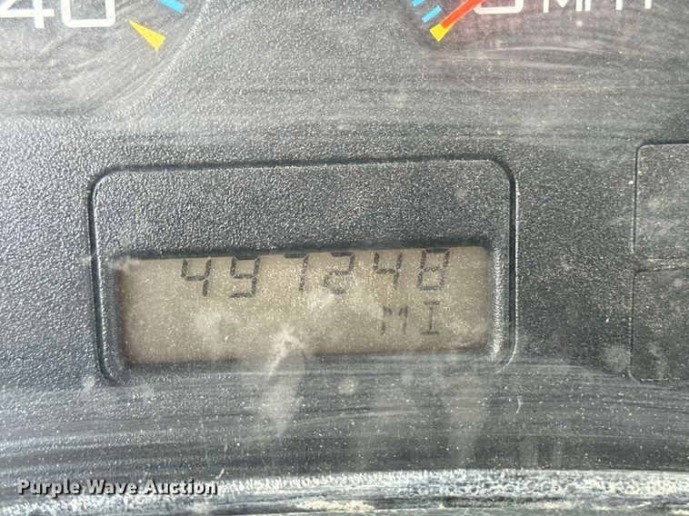 image for item DH1823 2006 International 8600  semi truck