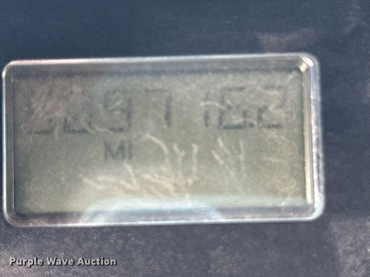 image for item DH1824 2013 Freightliner Cascadia  semi truck