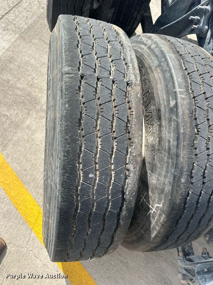 image for item DH1826 2011 International ProStar Premium  semi truck