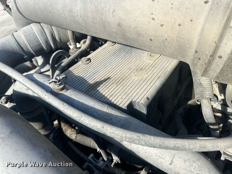 image for item DH1829 2007 International 8600  semi truck