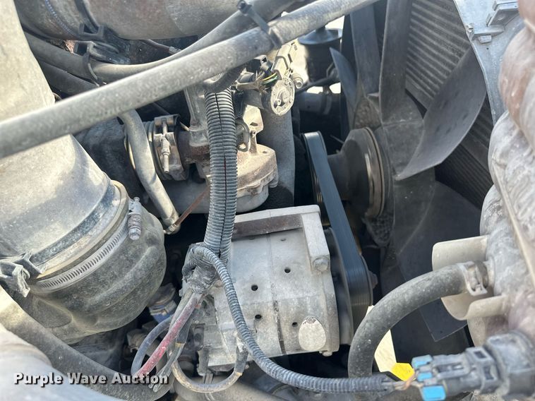 image for item DH1829 2007 International 8600  semi truck