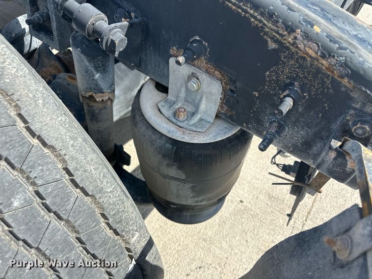 image for item DH1833 2011 International ProStar Premium  semi truck