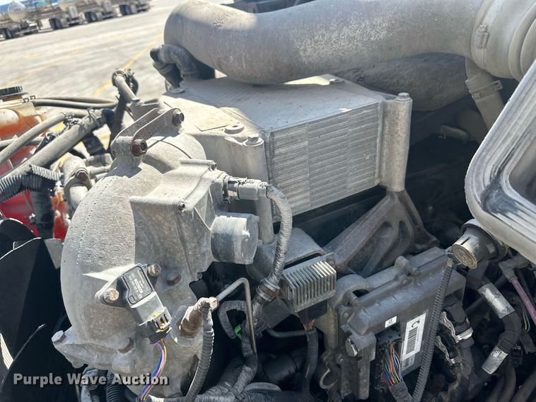 image for item DH1833 2011 International ProStar Premium  semi truck