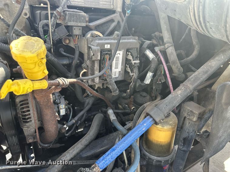 image for item DH1833 2011 International ProStar Premium  semi truck