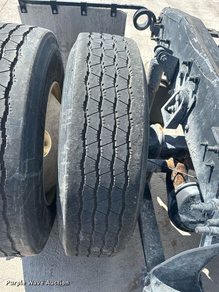 image for item DH1833 2011 International ProStar Premium  semi truck