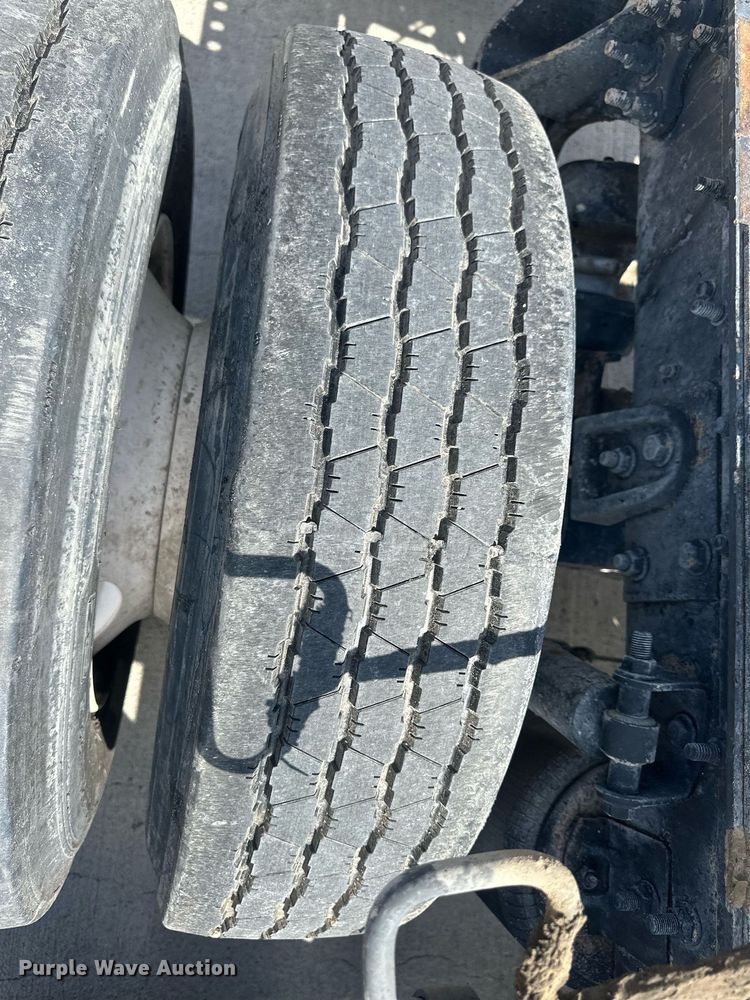 image for item DH1833 2011 International ProStar Premium  semi truck