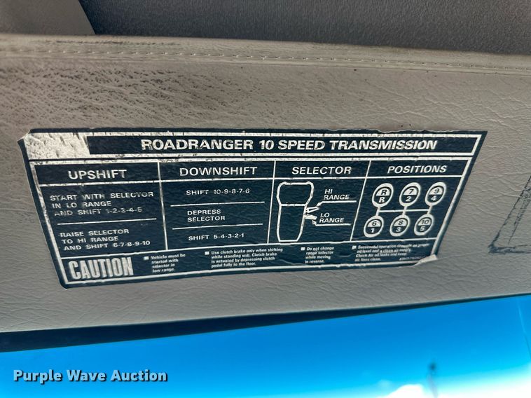 image for item DH1834 2007 Sterling AT9500  semi truck