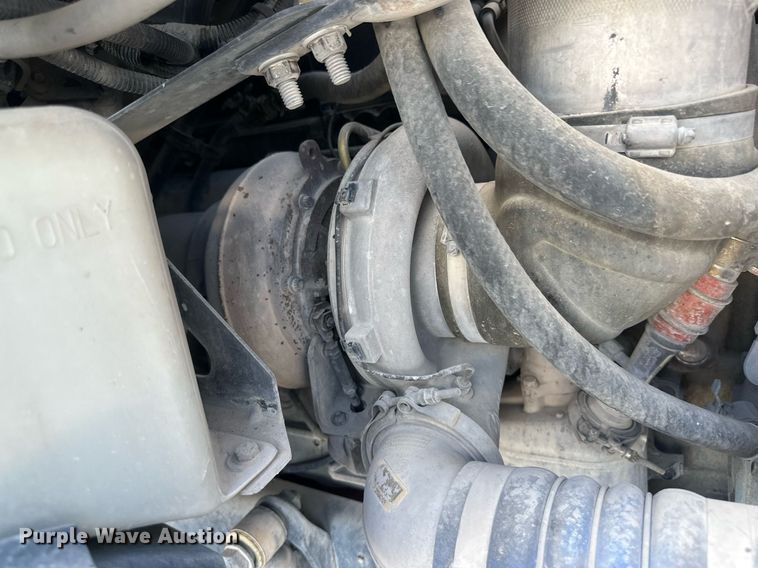 image for item DH1834 2007 Sterling AT9500  semi truck