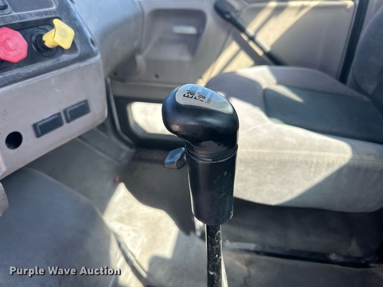 image for item DH1837 2007 Sterling AT9500  semi truck