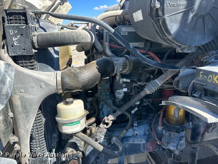 image for item DH1837 2007 Sterling AT9500  semi truck