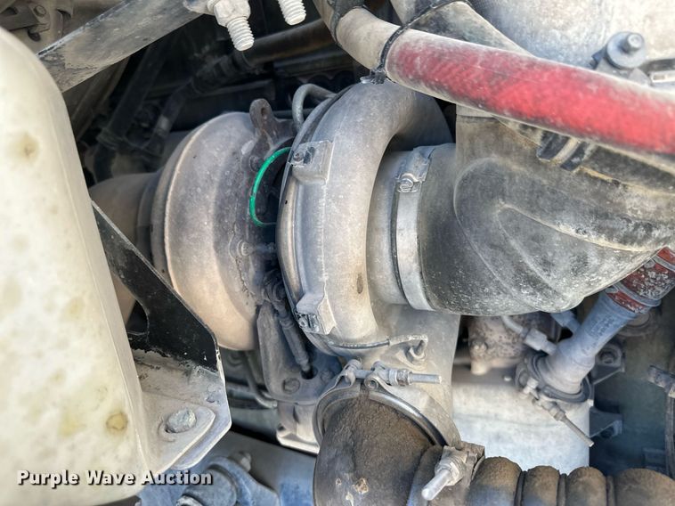 image for item DH1837 2007 Sterling AT9500  semi truck