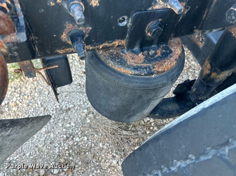 image for item DH1839 2011 International ProStar Premium  semi truck