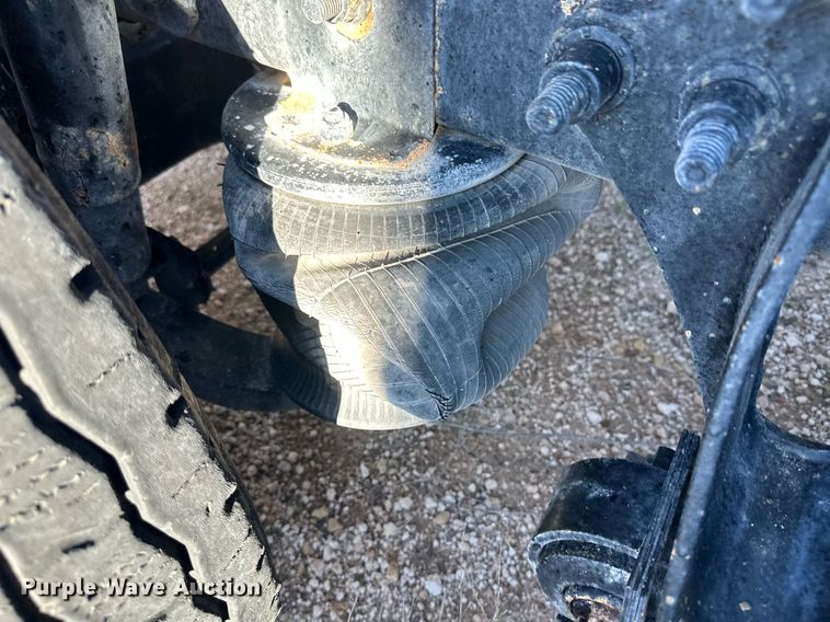 image for item DH1839 2011 International ProStar Premium  semi truck