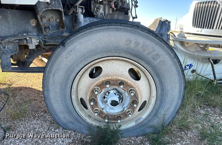 image for item DH1839 2011 International ProStar Premium  semi truck