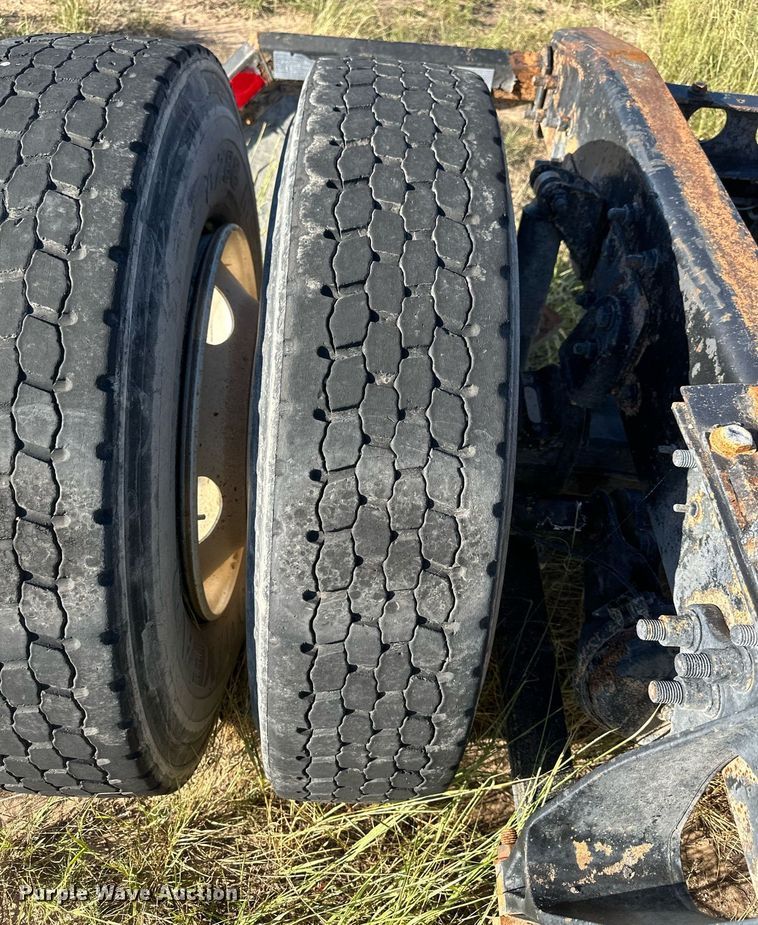 image for item DH1840 2007 International 8600  semi truck