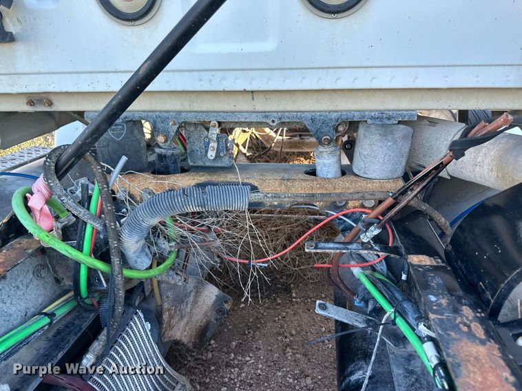 image for item DH1841 2007 Sterling AT9500  semi truck