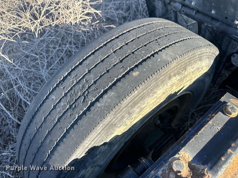 image for item DH1841 2007 Sterling AT9500  semi truck