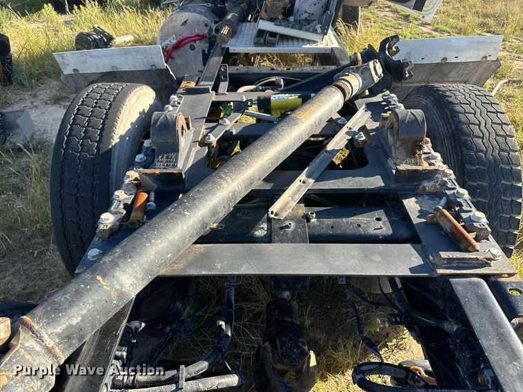 image for item DH1843 2011 International ProStar Plus  semi truck