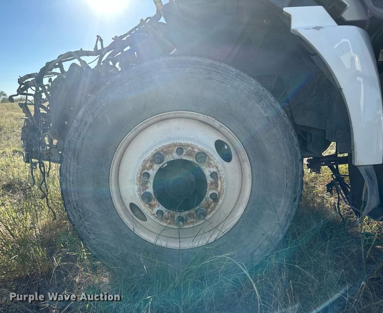 image for item DH1843 2011 International ProStar Plus  semi truck