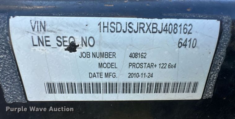 image for item DH1843 2011 International ProStar Plus  semi truck