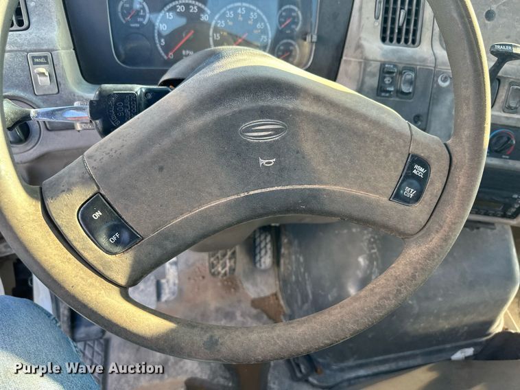 image for item DH1844 2007 Sterling AT9500  semi truck