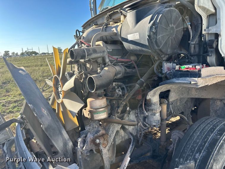 image for item DH1844 2007 Sterling AT9500  semi truck