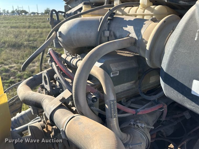 image for item DH1844 2007 Sterling AT9500  semi truck