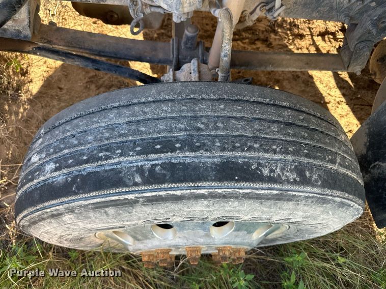 image for item DH1844 2007 Sterling AT9500  semi truck