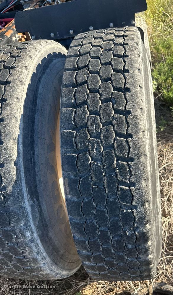 image for item DH1844 2007 Sterling AT9500  semi truck