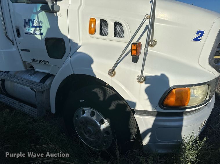 image for item DH1845 2007 Sterling AT9500  semi truck