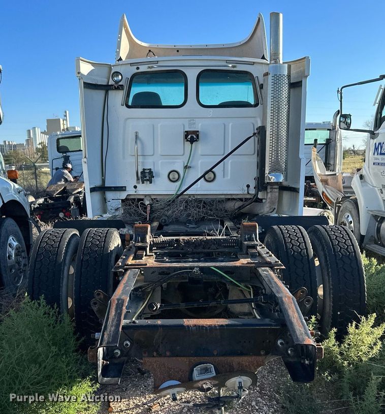 image for item DH1845 2007 Sterling AT9500  semi truck