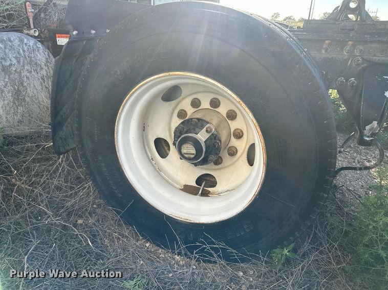 image for item DH1845 2007 Sterling AT9500  semi truck