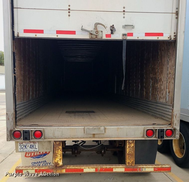 image for item DI3020 2000 Trailmobile  dry van trailer