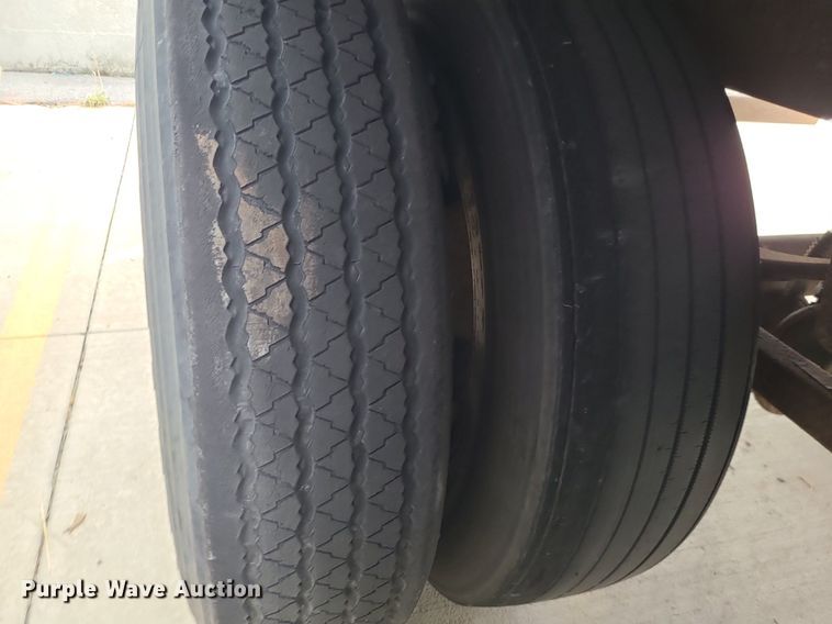 image for item DI3020 2000 Trailmobile  dry van trailer