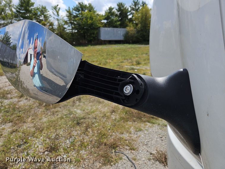 image for item DO1167 2022 International LT625  semi truck