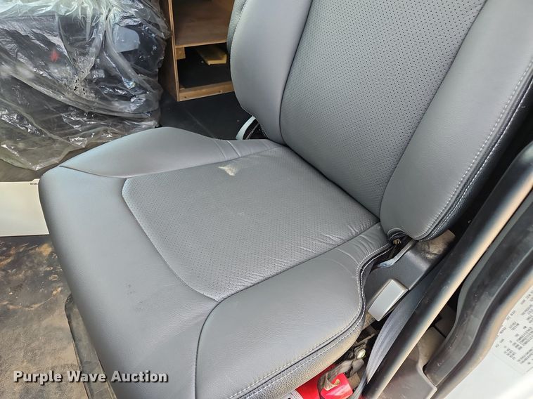 image for item DO1167 2022 International LT625  semi truck