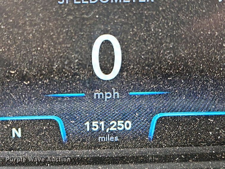 image for item DO1167 2022 International LT625  semi truck